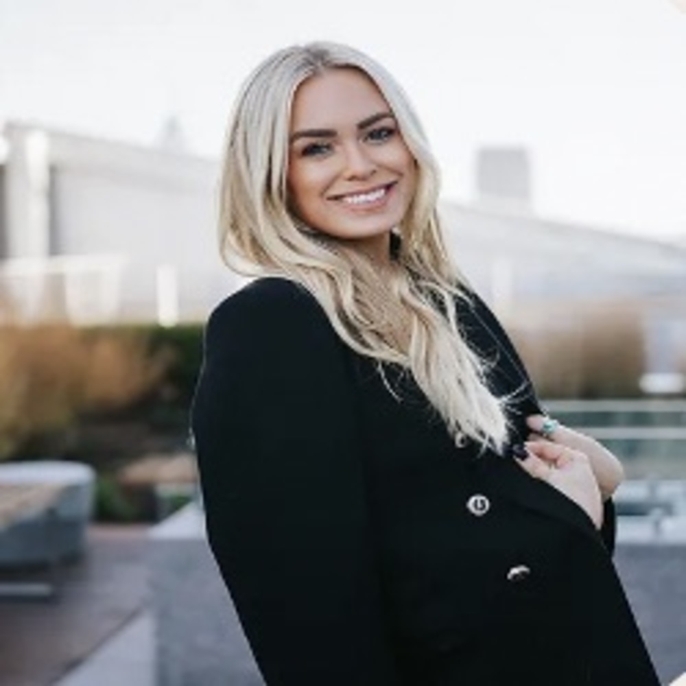 Meet your Posher, Sarah